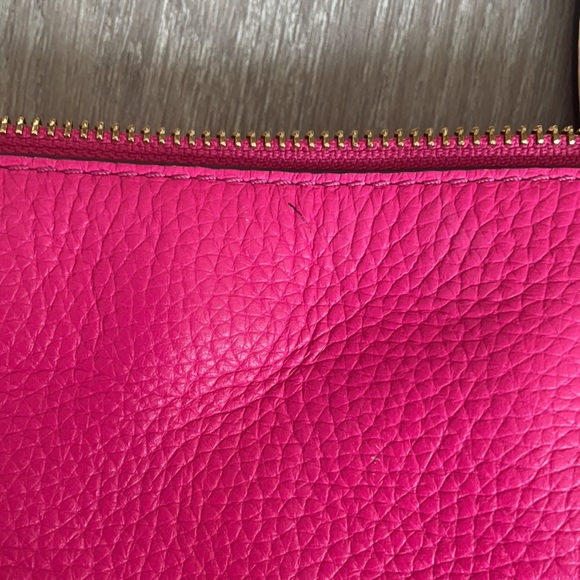 Michael Kors “Jet Set” Leather Tote - Picture 15 of 16